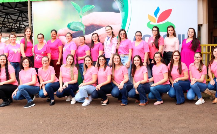  Colaboradoras unem força para apoiar a importante causa do Outubro Rosa.